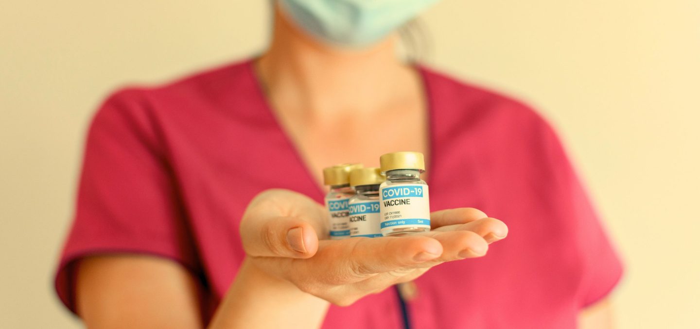 Vaxzevria in the Spotlight: What the BRAVE Toolkit Reveals About Its Benefits and Risks